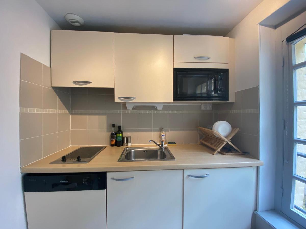 Beau Studio Cosy Calme En Face Du Port Sur Le Quai Apartment Dieppe Exterior photo